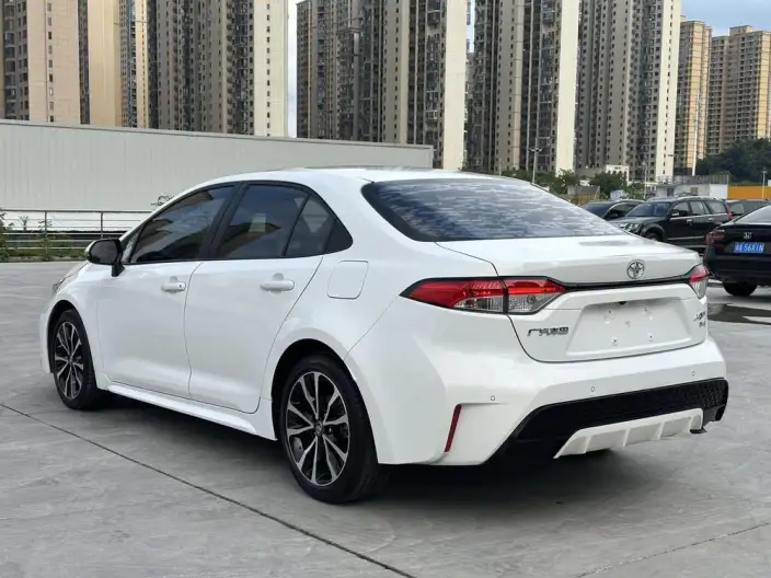 Toyota Levin 2021 Model 185T CVT Sports Edition – фото 5