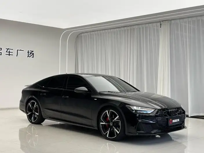 Audi A7 2024 Model 55 TFSI quattro Exclusive Model