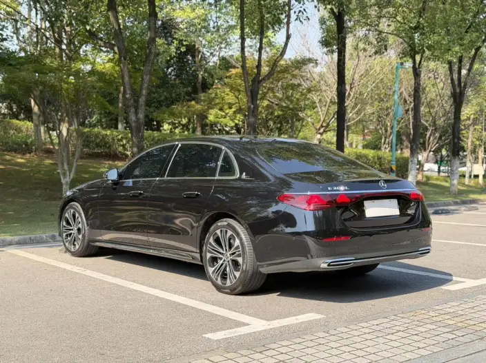 Mercedes-Benz E-Class 2025 Model Facelift E 300 L Luxury Model sedan