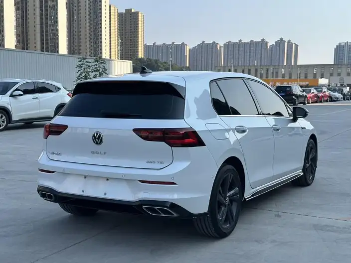 Volkswagen Golf 2021 Model 280TSI DSG R-Line – фото 7