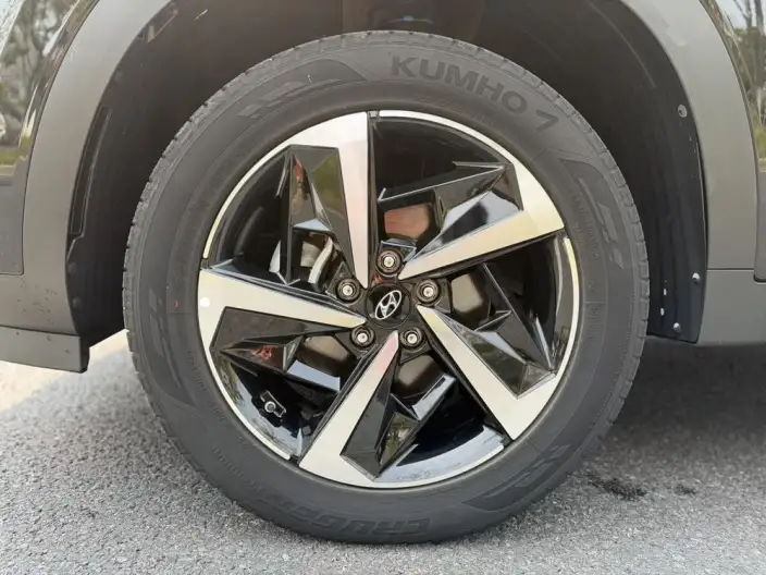 Hyundai ix35 2021 Model 240T GDi DCT 2WD Leading version GLS – фото 9