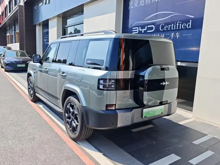 Titan 7 PHEV 2025 Model 190KM 4WD Ultra Edition