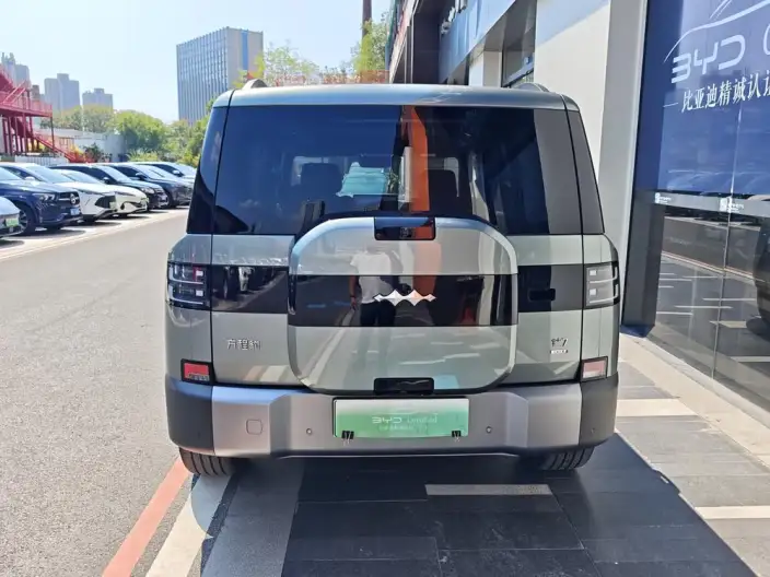 Titan 7 PHEV 2025 Model 190KM 4WD Ultra Edition – фото 5