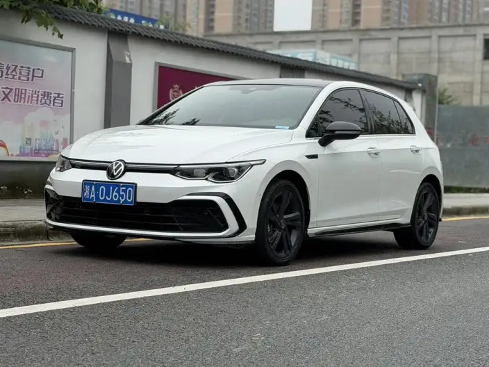 Volkswagen Golf 2021 Model 280TSI DSG R-Line