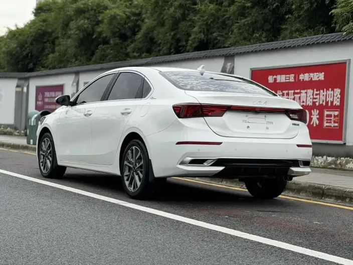 Kia K3 2021 Model Facelift 1.5L CVT Fashion Edition – фото 5