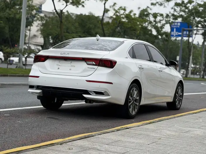 Kia K3 2021 Model Facelift 1.5L CVT Fashion Edition – фото 7