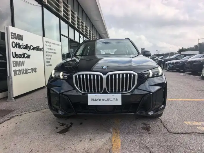 BMW X5 2023 Model xDrive30Li Exclusive Model M Sports Night Set