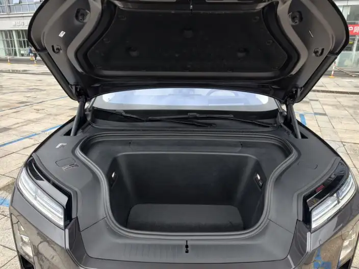 NIO ES8 2026 Model VI seat Executive Deluxe Edition – фото 9