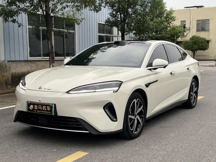 BYD Seal 07DM 2026 Model DM-i 230KM Flagship Model