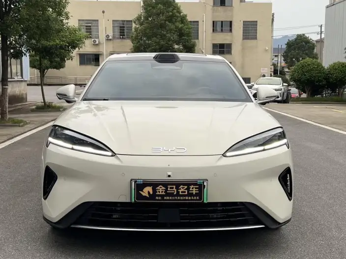 BYD Seal 07DM 2026 Model DM-i 230KM Flagship Model