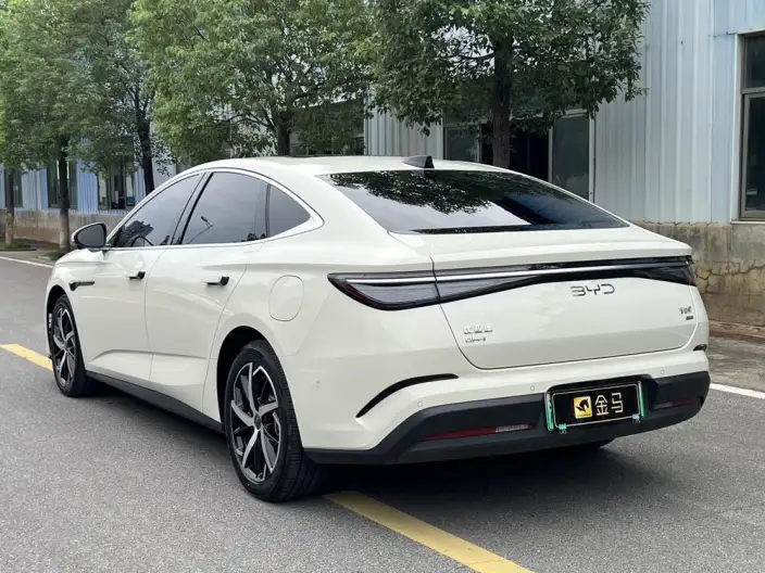 BYD Seal 07DM 2026 Model DM-i 230KM Flagship Model – фото 5