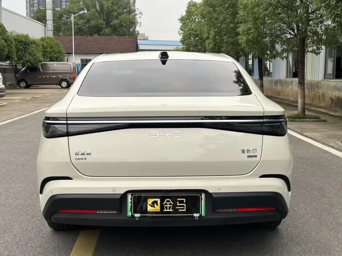 BYD Seal 07DM 2026 Model DM-i 230KM Flagship Model – фото 6