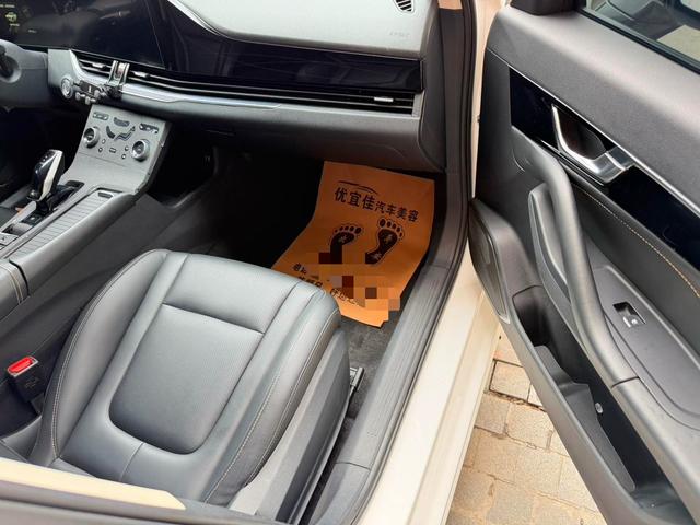 Bestune B70 2021 1.5T Automatic Premium Enjoy – фото 13