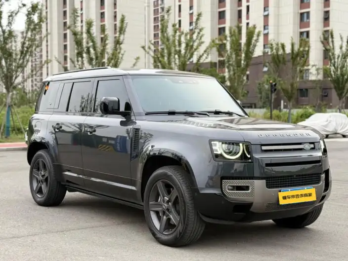 Land Rover Defender 2024 Model 110 3.0T P400 X-Dynamic HSE