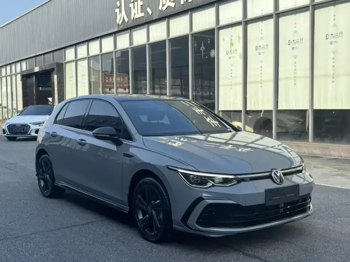 Volkswagen Golf 2023 Model 280TSI DSG R-Line Lite