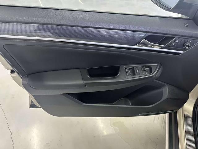 Volkswagen C-TREK Модель 2018 года 1.5L автоматическое Com f ort – фото 9