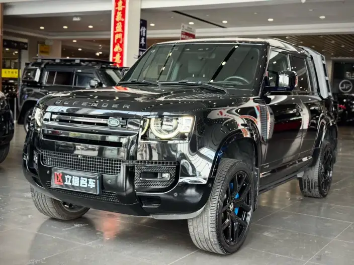 Land Rover Defender 2023 Model 110 3.0T X P400
