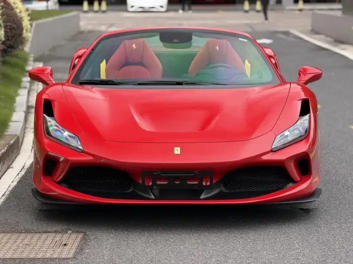 Ferrari F8 2020 Model Spider 3.9T V8 – фото 2