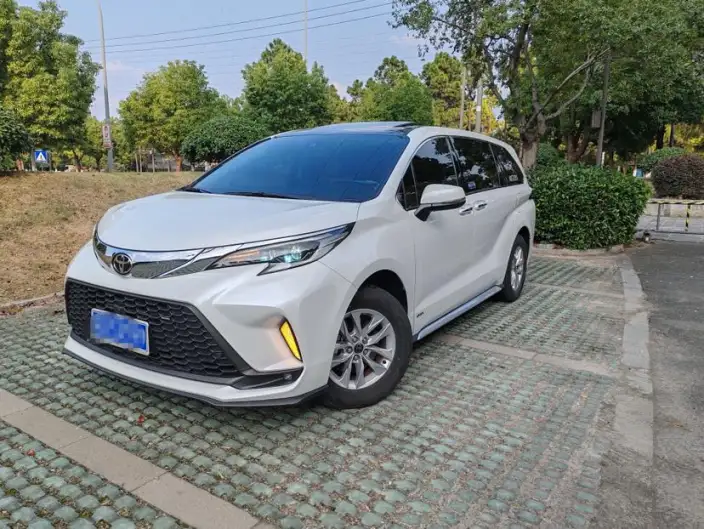 Granvia 2024 Model Intelligent Hybrid 2.5L 2WD Comfort Edition