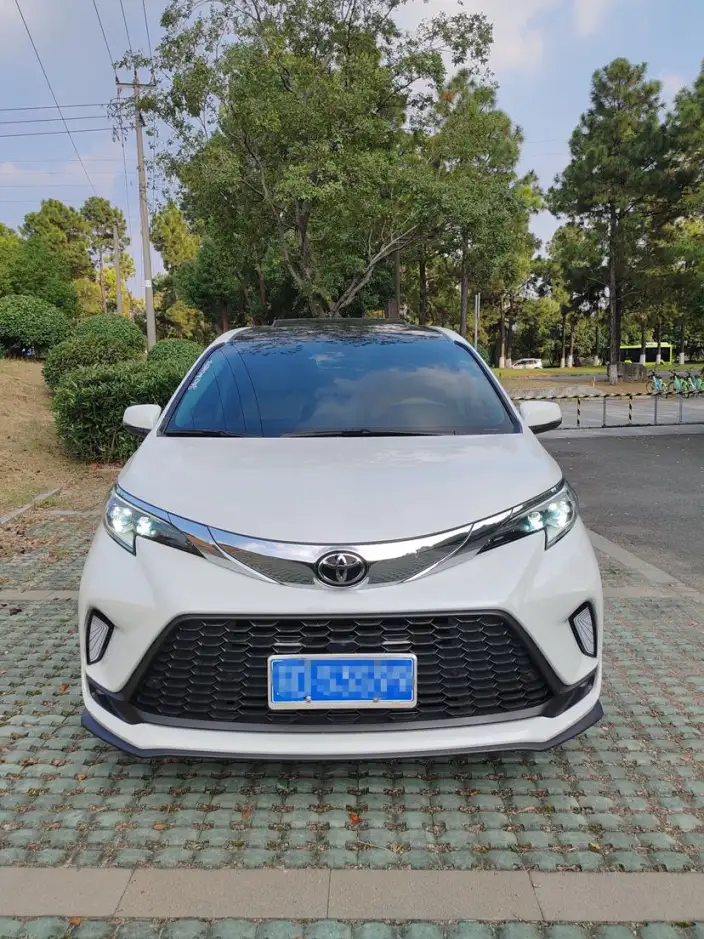 Granvia 2024 Model Intelligent Hybrid 2.5L 2WD Comfort Edition