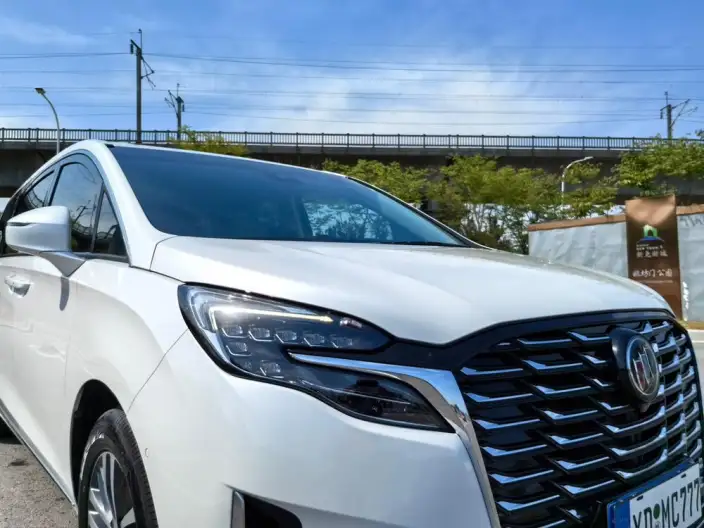 Buick GL8 2023 Model ES Luzun 2.0T Exclusive Model – фото 7