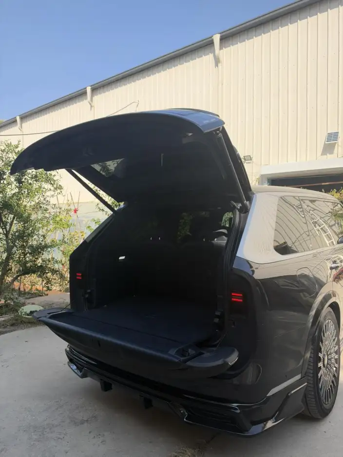 ZEEKR 9X 2025 Model Ultra Edition 70kWh VI seat – фото 5