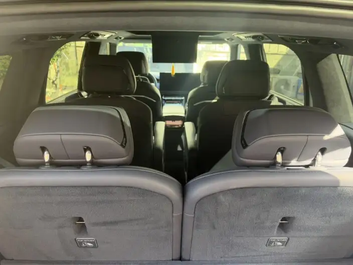 ZEEKR 9X 2025 Model Ultra Edition 70kWh VI seat – фото 9