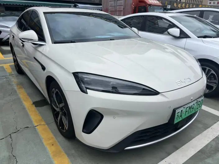 BYD Seal 07DM 2026 Model DM-i 230KM Zunrong Model