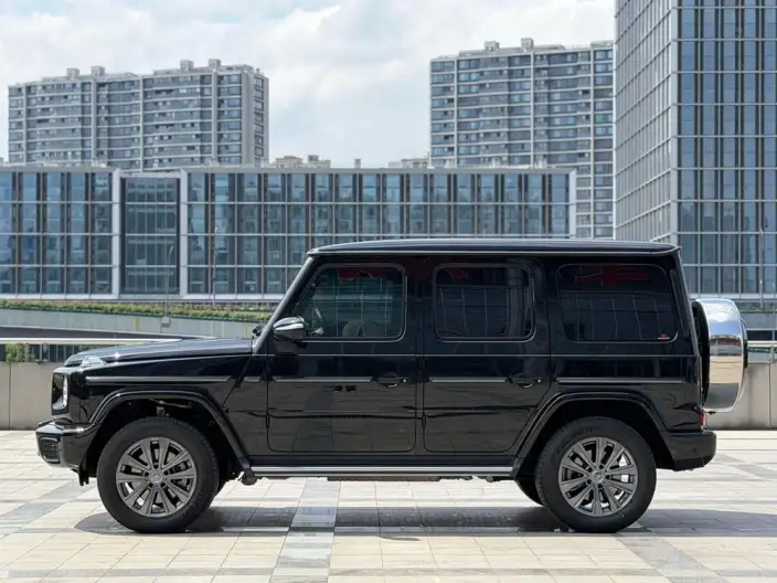 Mercedes-Benz G-Class 2025 Model G 500 – фото 4