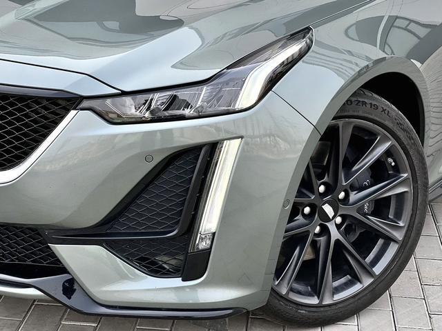 Cadillac C T5 2022 28T Platinum – фото 6