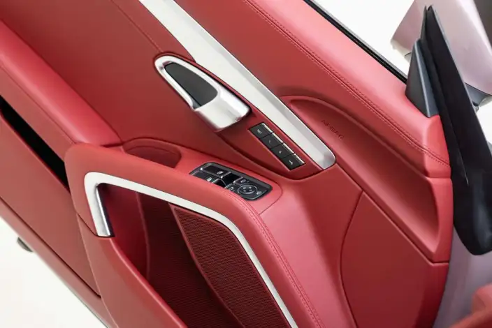 Porsche 718 2022 Model Boxster 2.0T – фото 6