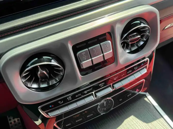 Mercedes-Benz G-Class 2024 Model 3.0T Automatic 4WD 5 seat Parallel Imported – фото 10