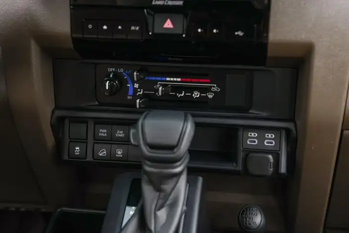 Rand Coolouse 70 2025 Model 4.0L Automatic 4WD 5 seat Parallel Imported – фото 8