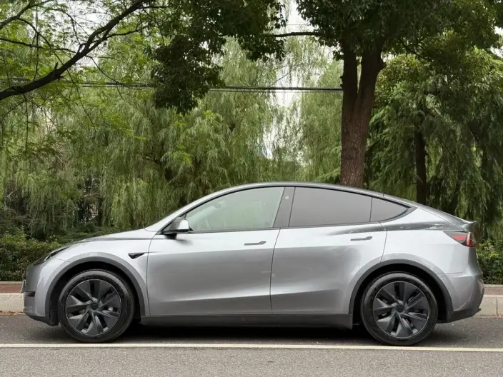 Model Y 2024 Model Rear-wheel drive version
