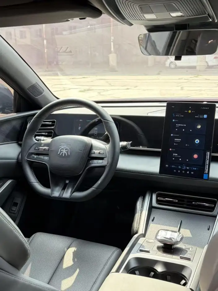 QinL DM 2024 Model DM-i 80KM Leading Model – фото 9