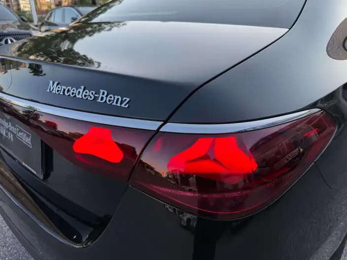 Mercedes-Benz E-Class 2026 Model E 300 L Luxury Model sedan – фото 7
