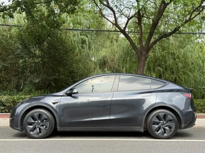 Model Y 2024 Model Rear-wheel drive version