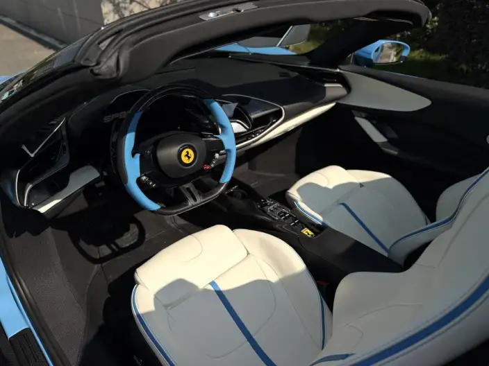 Ferrari SF90 2021 Model 3.9T V8 Spider – фото 7