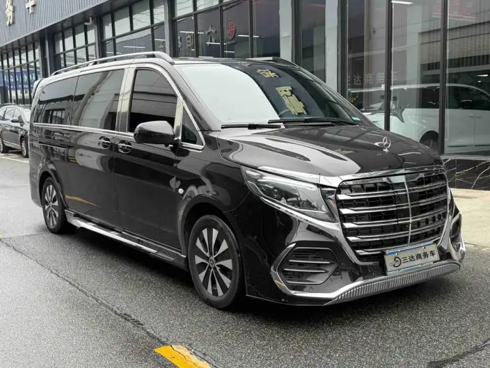 Viano 2023 Model 2.0T Business Edition 7 seat – фото 3