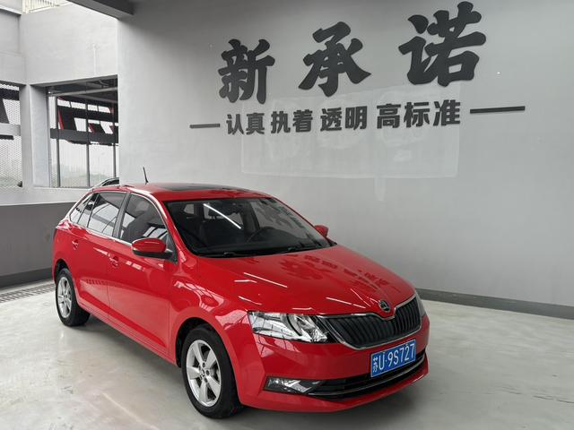 Spaceback Модель 2019 года 1.5L автоматическое Com f ort Edition National V – фото 3