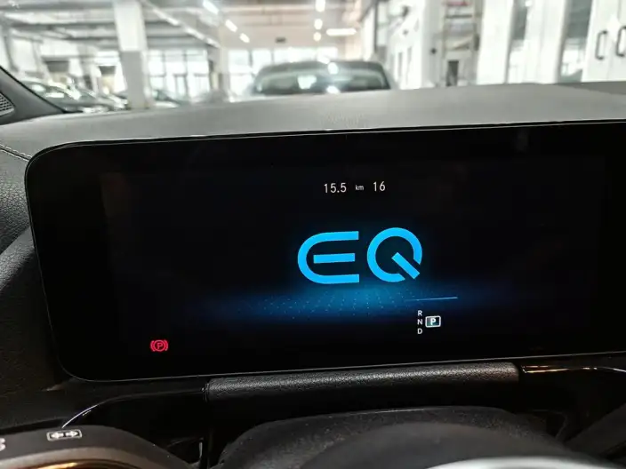 Mercedes-Benz EQA 2023 Model Facelift EQA 260 – фото 6
