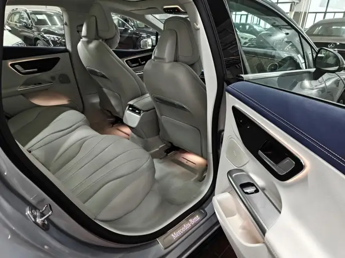 Mercedes-Benz EQE 2025 Model EQE 500 4MATIC Pioneer Edition – фото 10