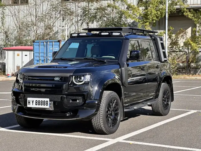 Land Rover Defender 2023 Model 3.0T Automatic 4WD 5 seat Parallel Imported