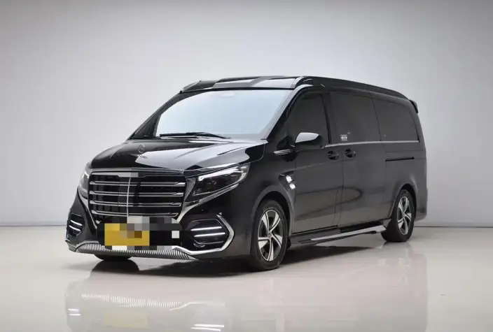 Viano 2024 Model 2.0T Business Edition 7 seat – фото 1