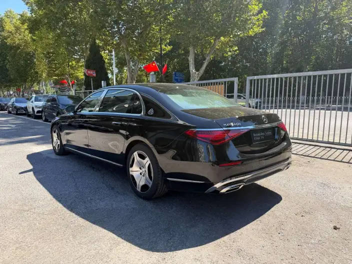 Mercedes-Maybach S-Class 2025 Model S 480 4MATIC – фото 4