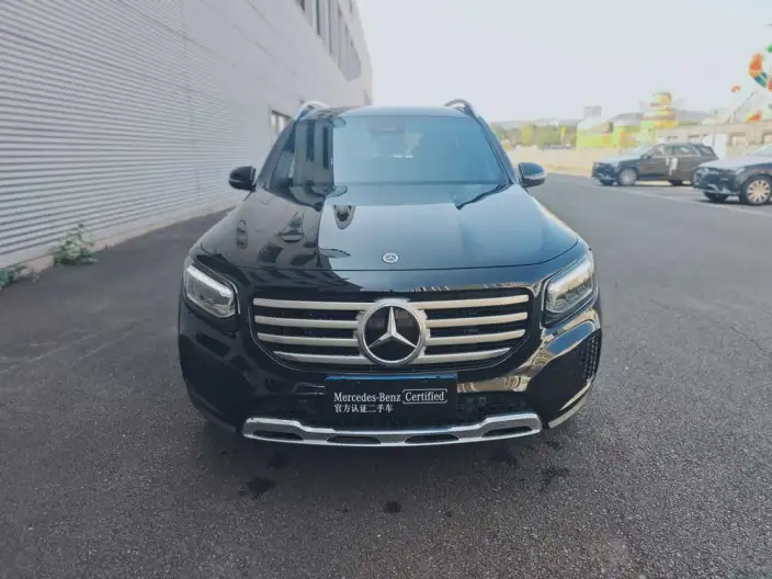 Mercedes-Benz GLB 2025 Model GLB 220 Fashion Model – фото 2