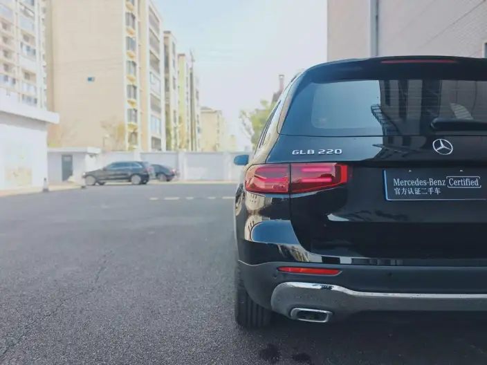 Mercedes-Benz GLB 2025 Model GLB 220 Fashion Model – фото 6