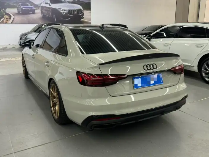 Audi A4 L 2022 Model 40 TFSI Fashion Dynamic Model