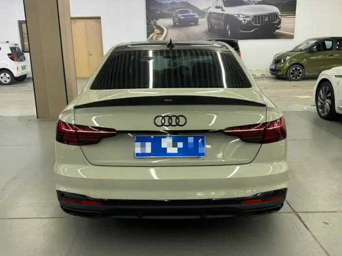 Audi A4 L 2022 Model 40 TFSI Fashion Dynamic Model – фото 5