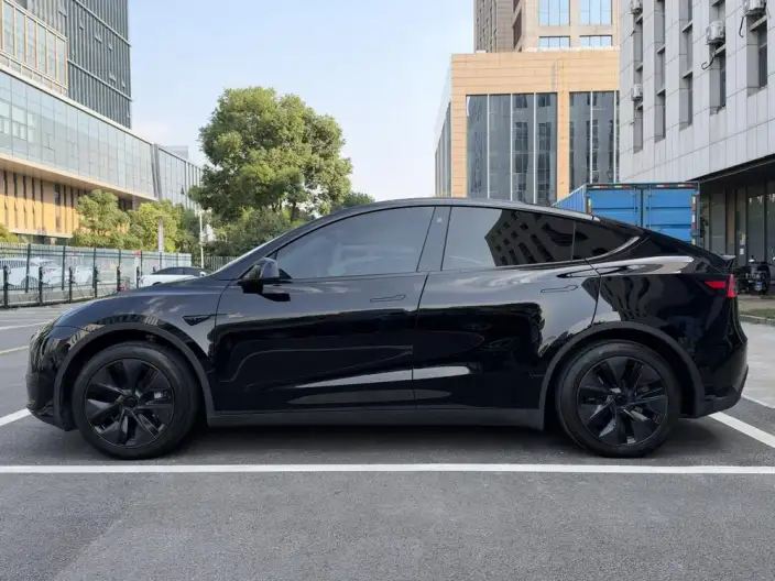 Model Y 2023 Model Rear-wheel drive version